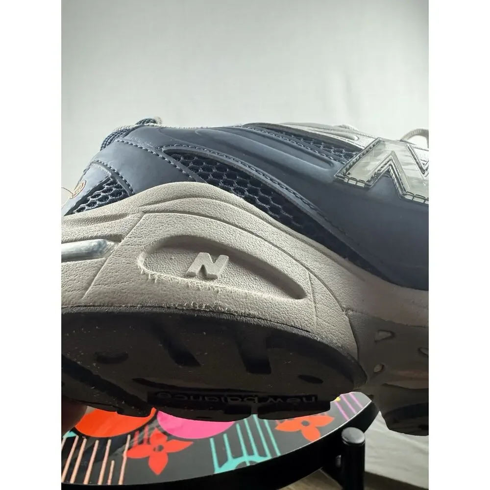 New Balance 1000 Lace-Up Low Top Athletic Sneakers Blue/Silver/Gray